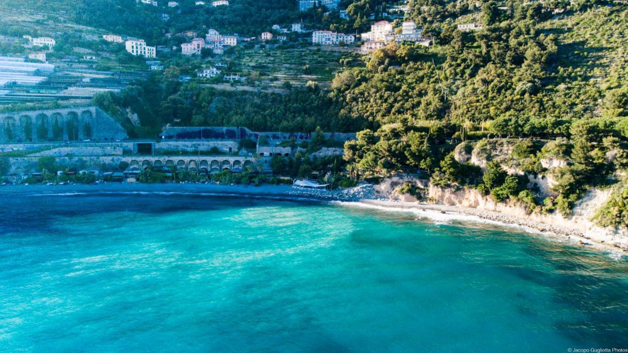Locanda Baia Beniamin Grimaldi  Kültér fotó